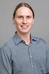 janis-zale-schwenk-latvia